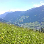 Greidlerhof Апартаменты Рорберг